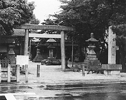 万古神社（平成7年10月撮影）